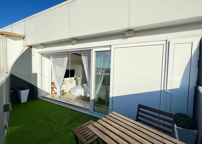 Skyline Coruna * آكورونيا