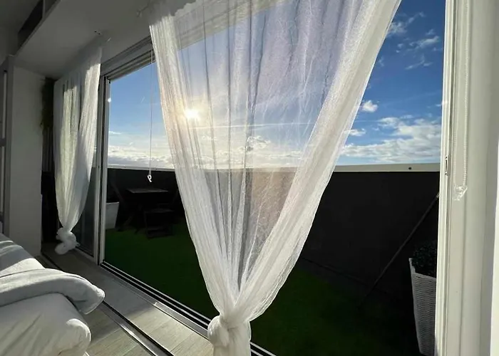 Skyline Coruna شقة آكورونيا